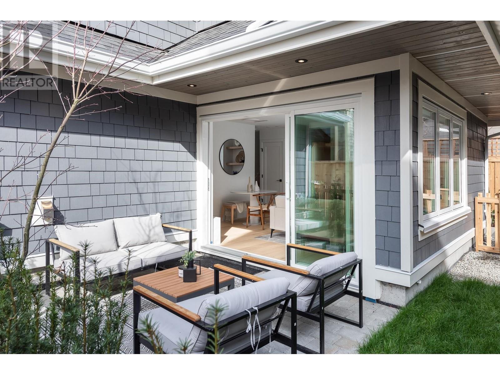 1071 E 22nd Avenue, Vancouver, British Columbia  V5V 1W2 - Photo 6 - R2988002