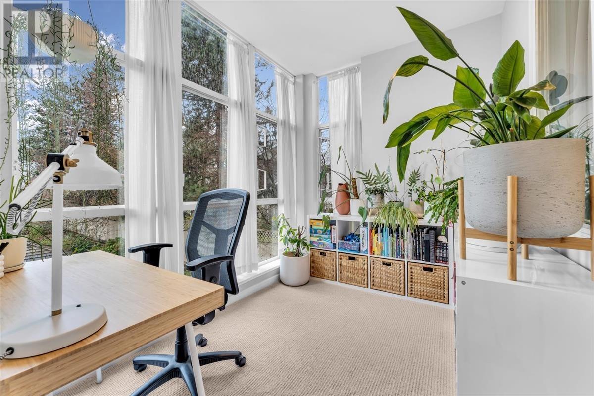 303 630 Roche Point Drive, North Vancouver, British Columbia  V7H 3A1 - Photo 5 - R2988020