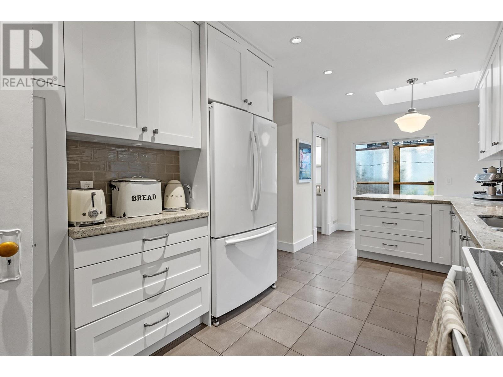 770 E 24th Avenue, Vancouver, British Columbia  V5V 2A5 - Photo 18 - R2988023