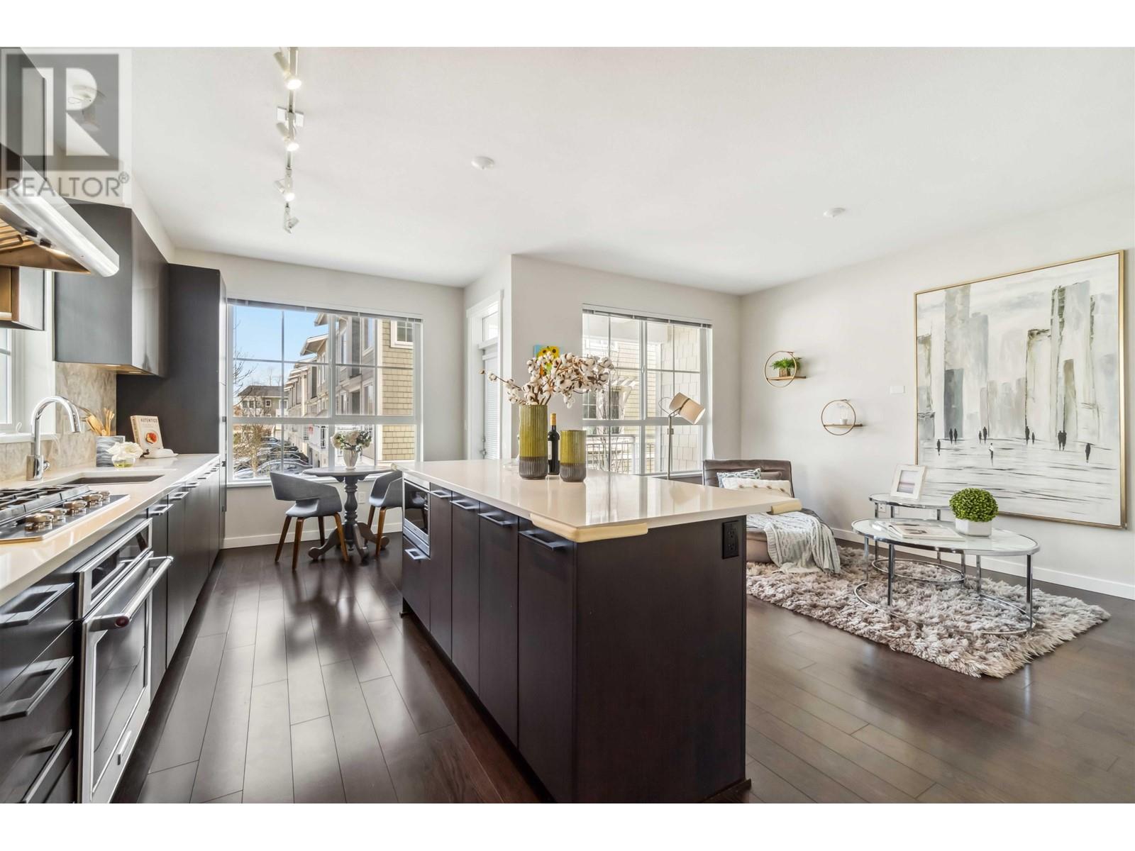 Property at 52 5551 ADMIRAL WAY image 4