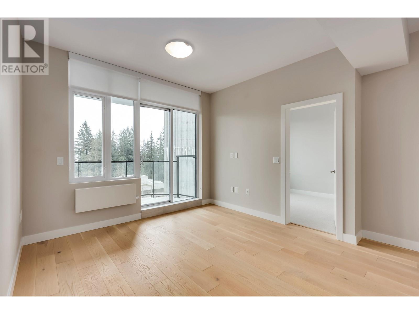 1005 8761 University Crescent, Burnaby, British Columbia  V5A 4Y8 - Photo 2 - R2988027