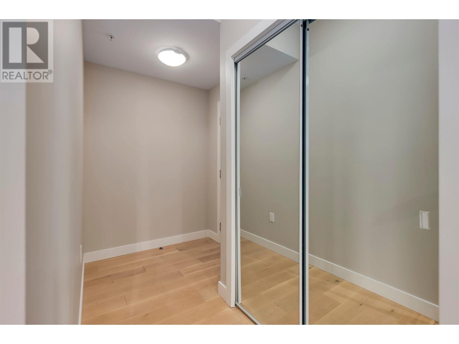 1005 8761 University Crescent, Burnaby, British Columbia  V5A 4Y8 - Photo 9 - R2988027