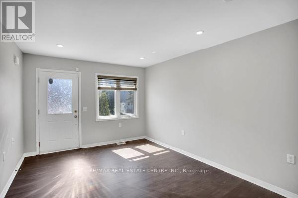 58 Avenue Street, Oshawa, Ontario  L1H 0B7 - Photo 8 - E12064364