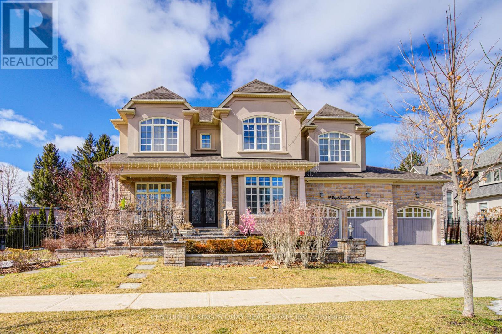19 ROYAL COUNTY DOWN CRESCENT, Markham, Ontario