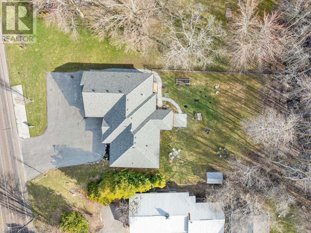 Property at 1011 TOWNLINE Road image 4