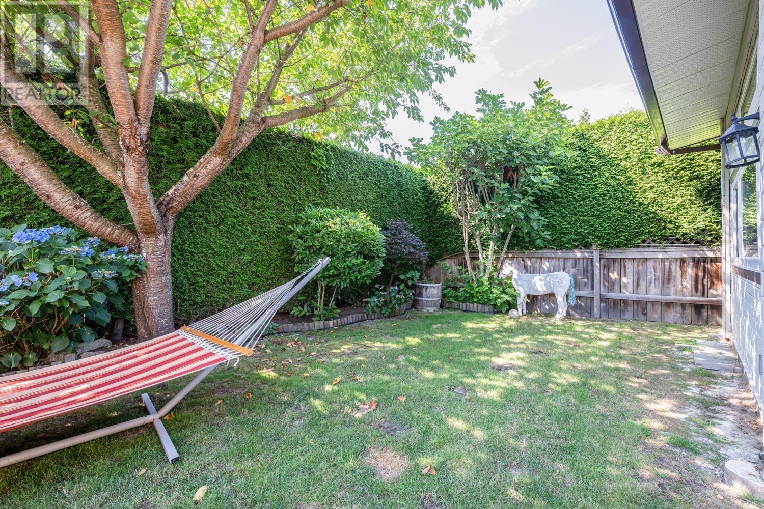 10495 Yarmish Drive, Richmond, British Columbia  V7E 5L5 - Photo 33 - R2987891