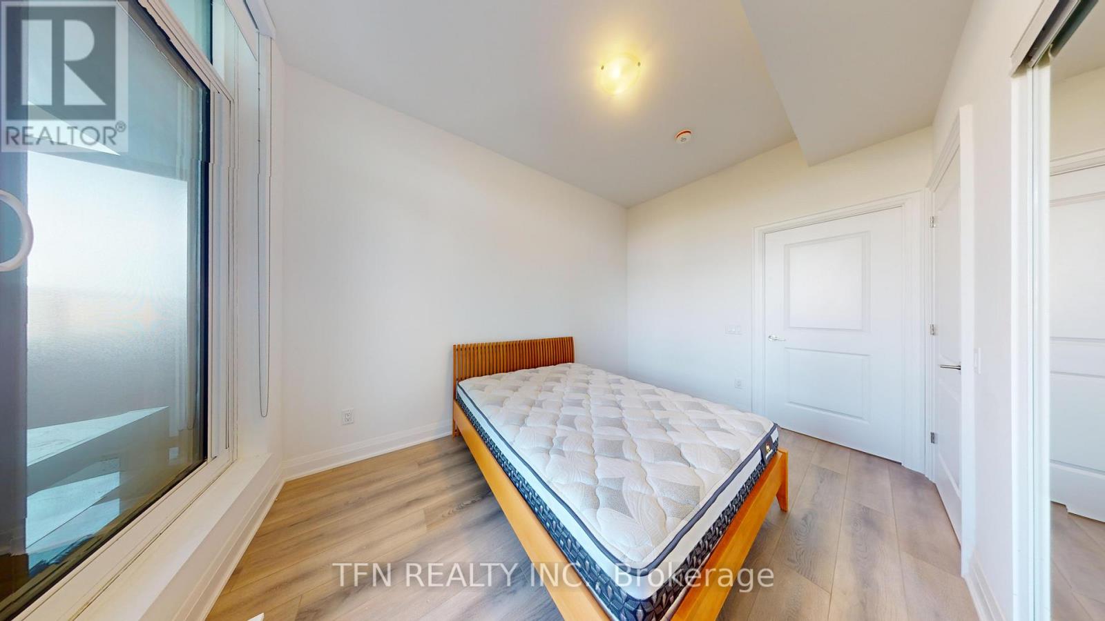 209 - 10 Gatineau Drive, Vaughan, Ontario  L4J 0L2 - Photo 10 - N12070501