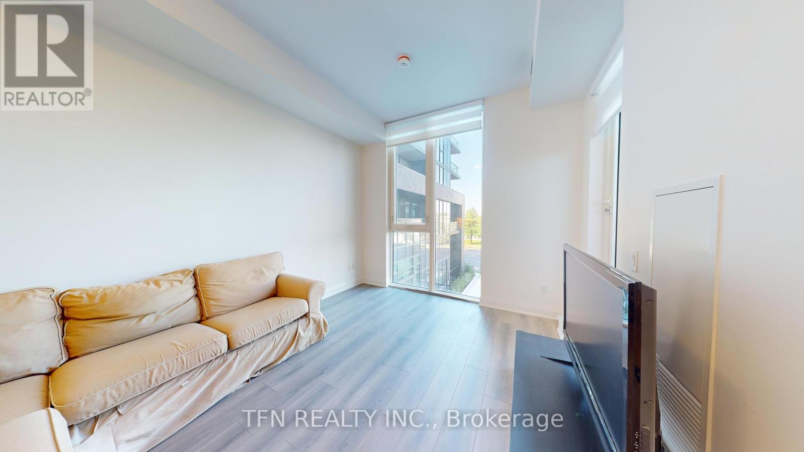 209 - 10 Gatineau Drive, Vaughan, Ontario  L4J 0L2 - Photo 5 - N12070501