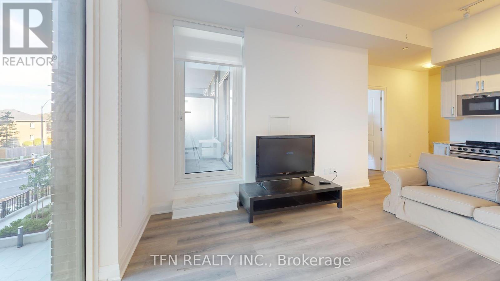 209 - 10 Gatineau Drive, Vaughan, Ontario  L4J 0L2 - Photo 6 - N12070501
