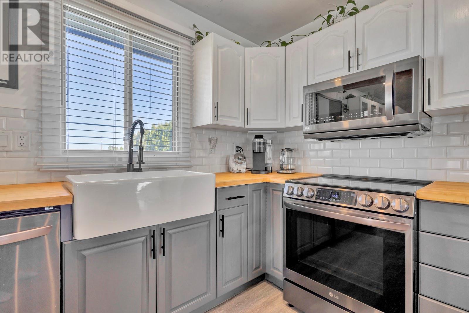 Property at 700 Bell Road image 1