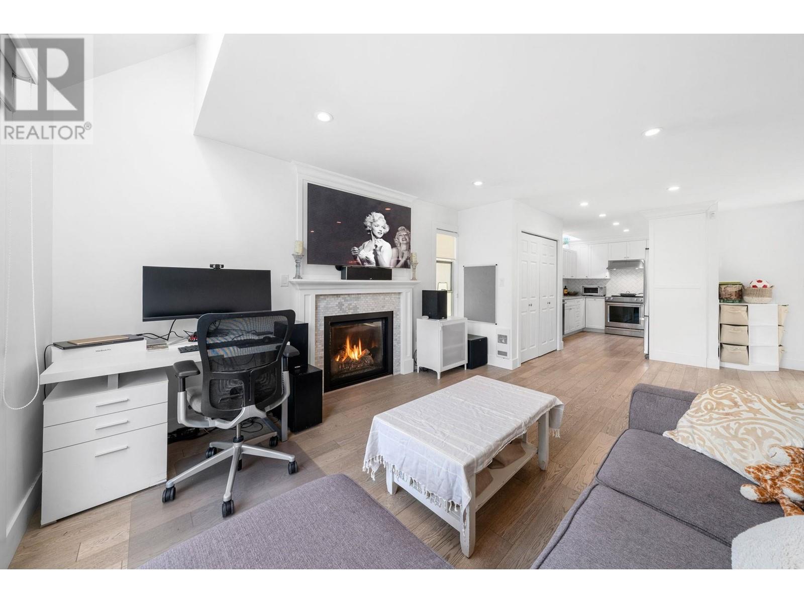 3558 W 8th Avenue, Vancouver, British Columbia  V6R 1Y7 - Photo 6 - R2987550