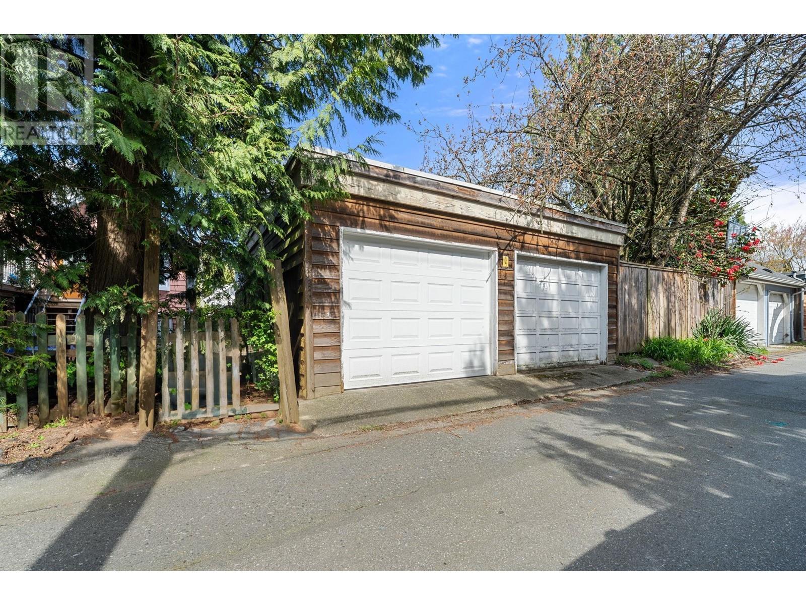 3558 W 8th Avenue, Vancouver, British Columbia  V6R 1Y7 - Photo 33 - R2987550