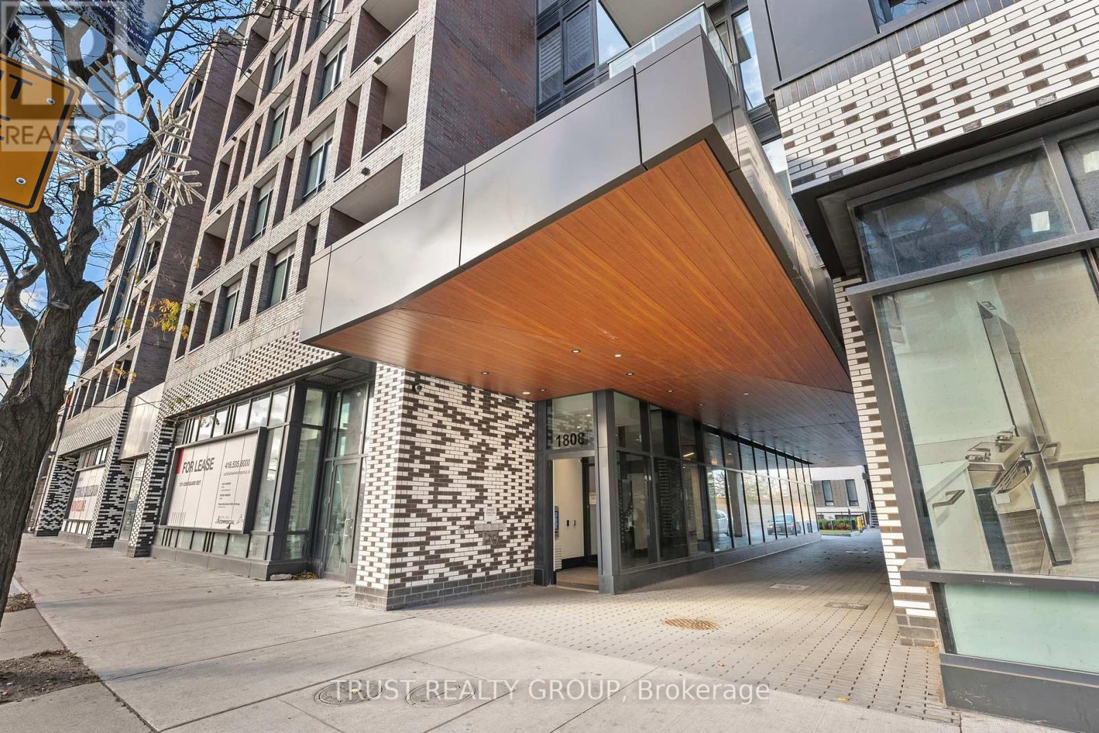 911 - 1808 St. Clair Avenue W, Toronto, Ontario  M6N 0C1 - Photo 22 - W12070508