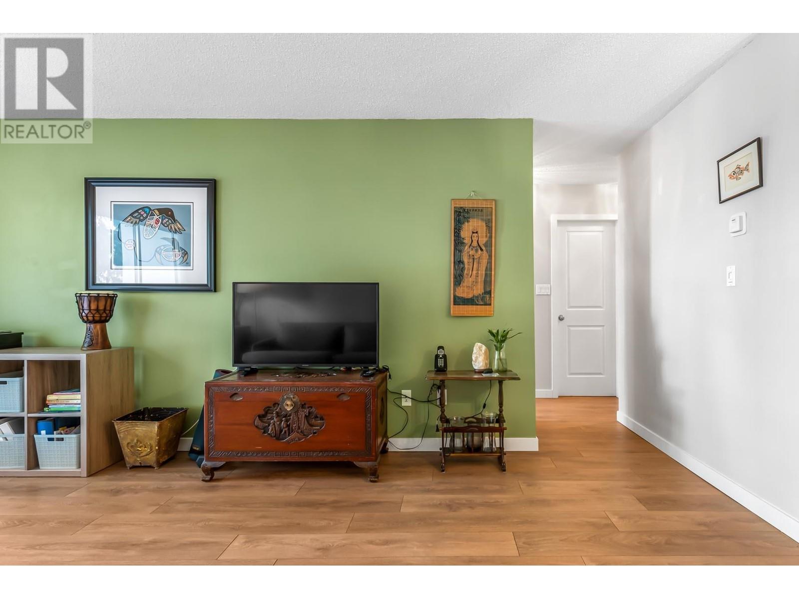 404 428 Agnes Street, New Westminster, British Columbia  V3L 1G1 - Photo 9 - R2982927
