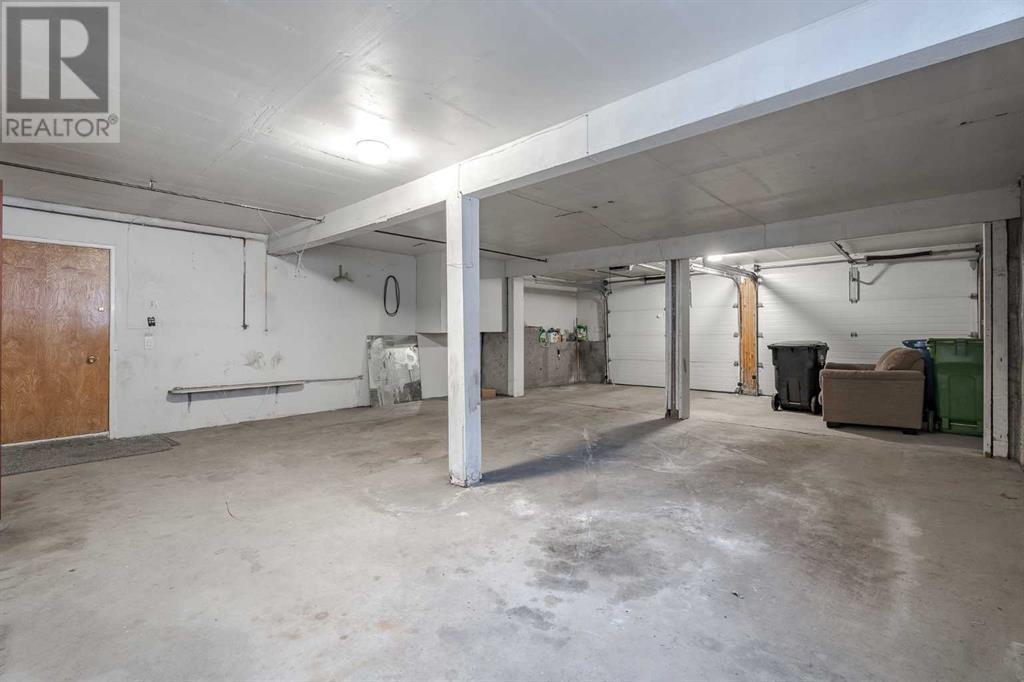3536 Benton Drive Nw, Calgary, Alberta  T2L 1W8 - Photo 29 - A2195333