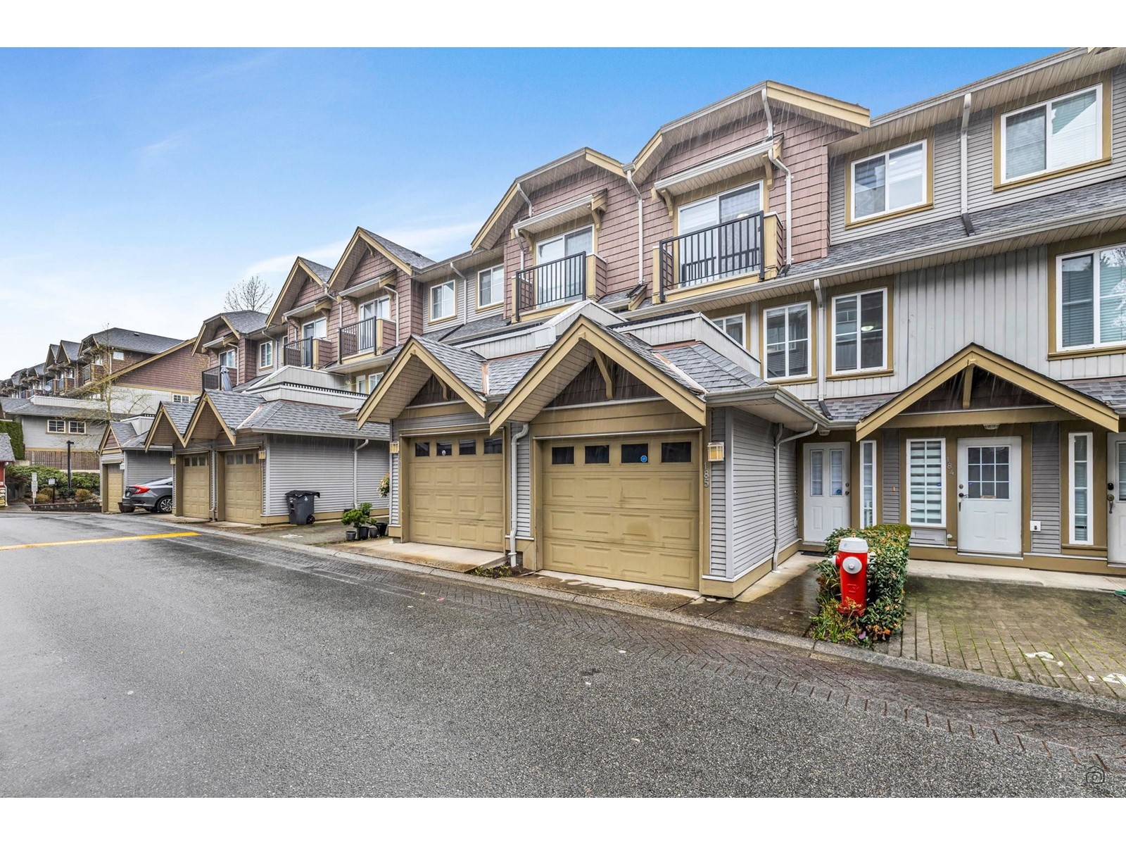 185 12040 68 AVENUE, Surrey, British Columbia