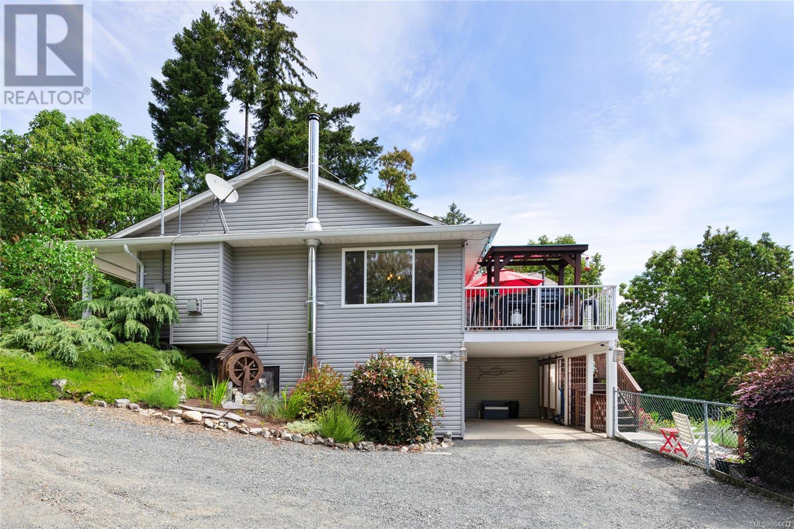 1789 Country Rd, Qualicum Beach, British Columbia