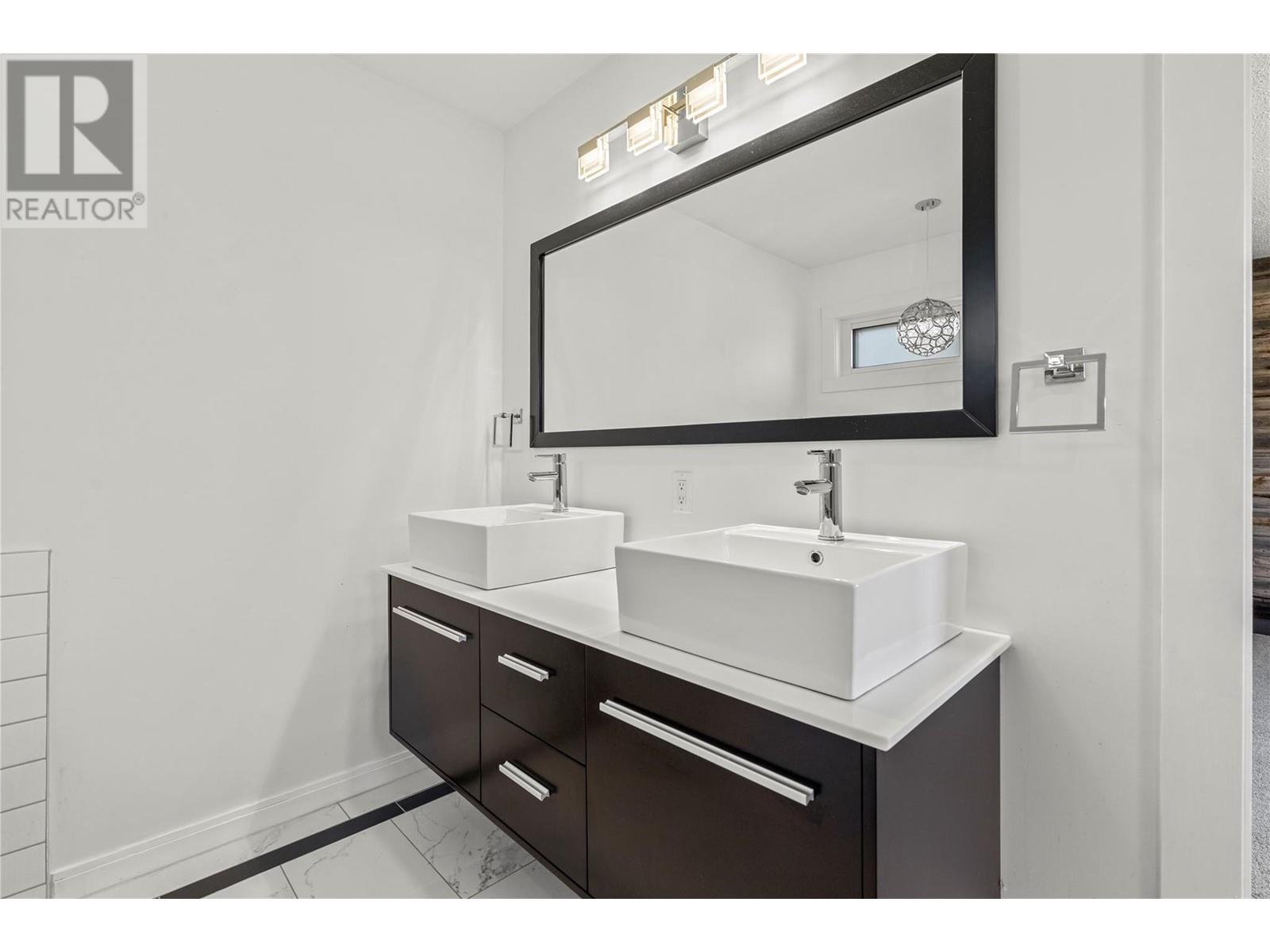 Property at 2580 Golf Course Drive image 1