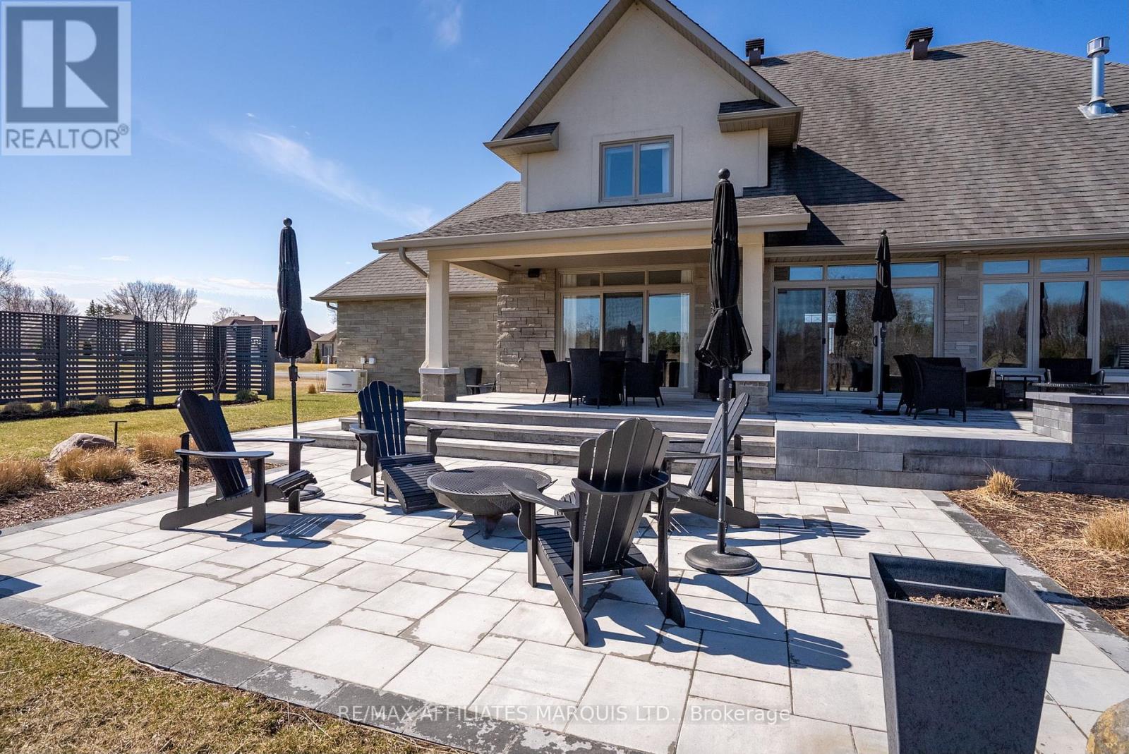 6715 Yacht Boulevard, South Glengarry, Ontario  K6H 7N6 - Photo 35 - X12070555