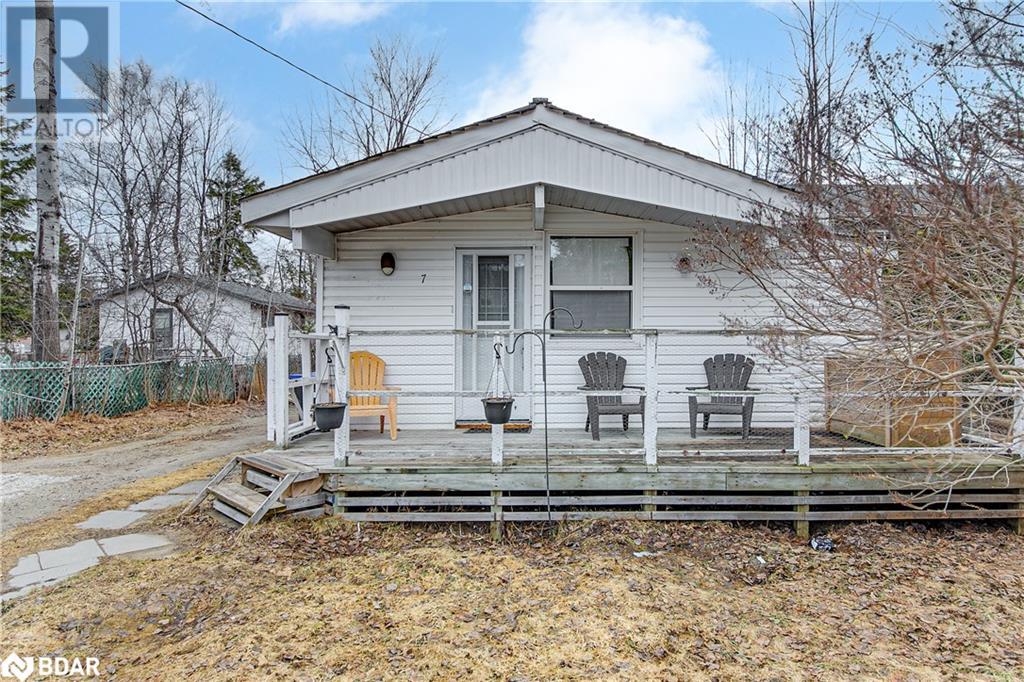 Property at 7 60TH Street S image 1