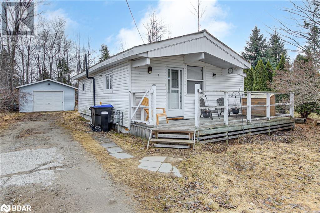 Property at 7 60TH Street S image 3