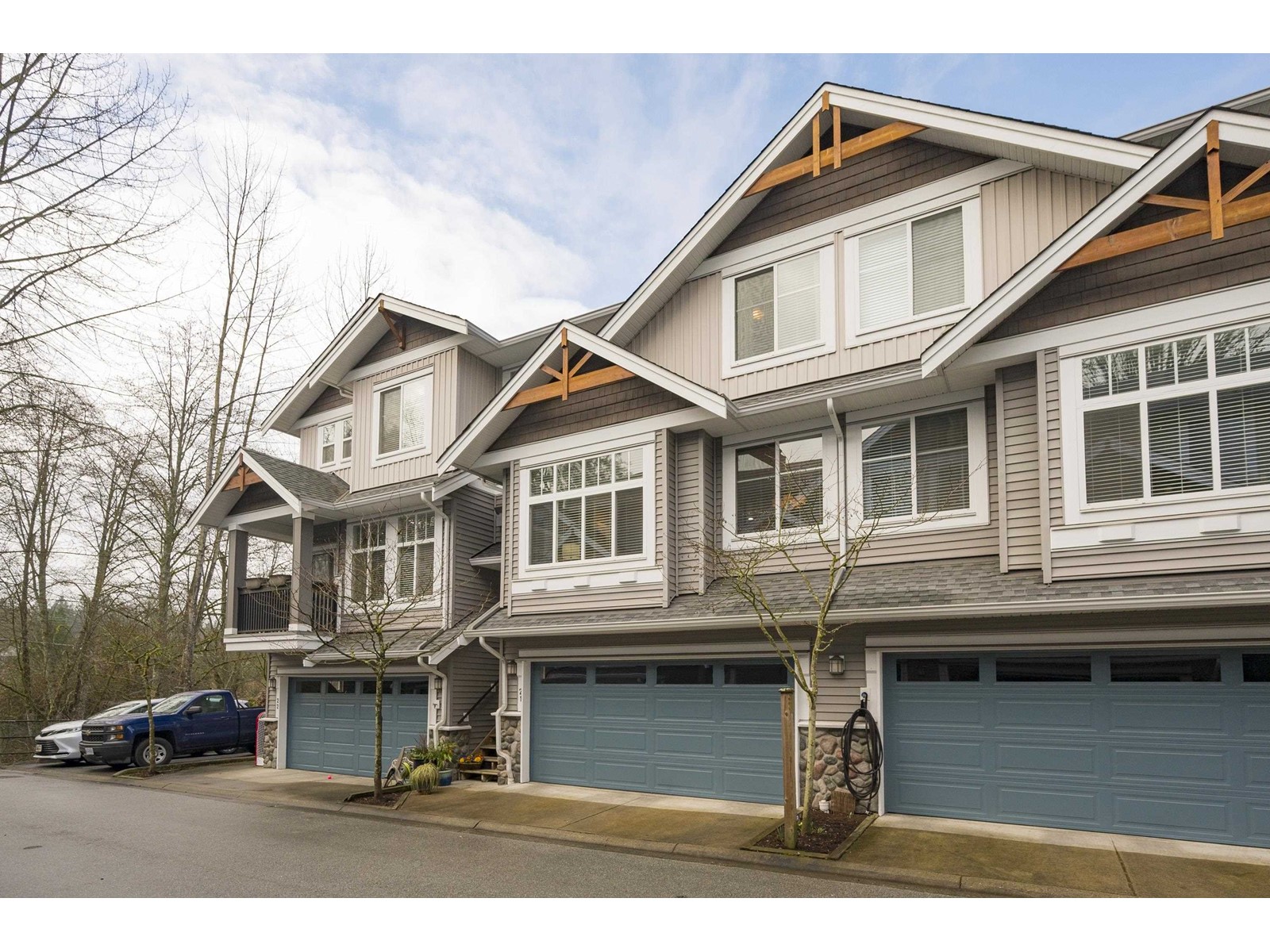 Property at 21 21704 96 AVENUE image 3