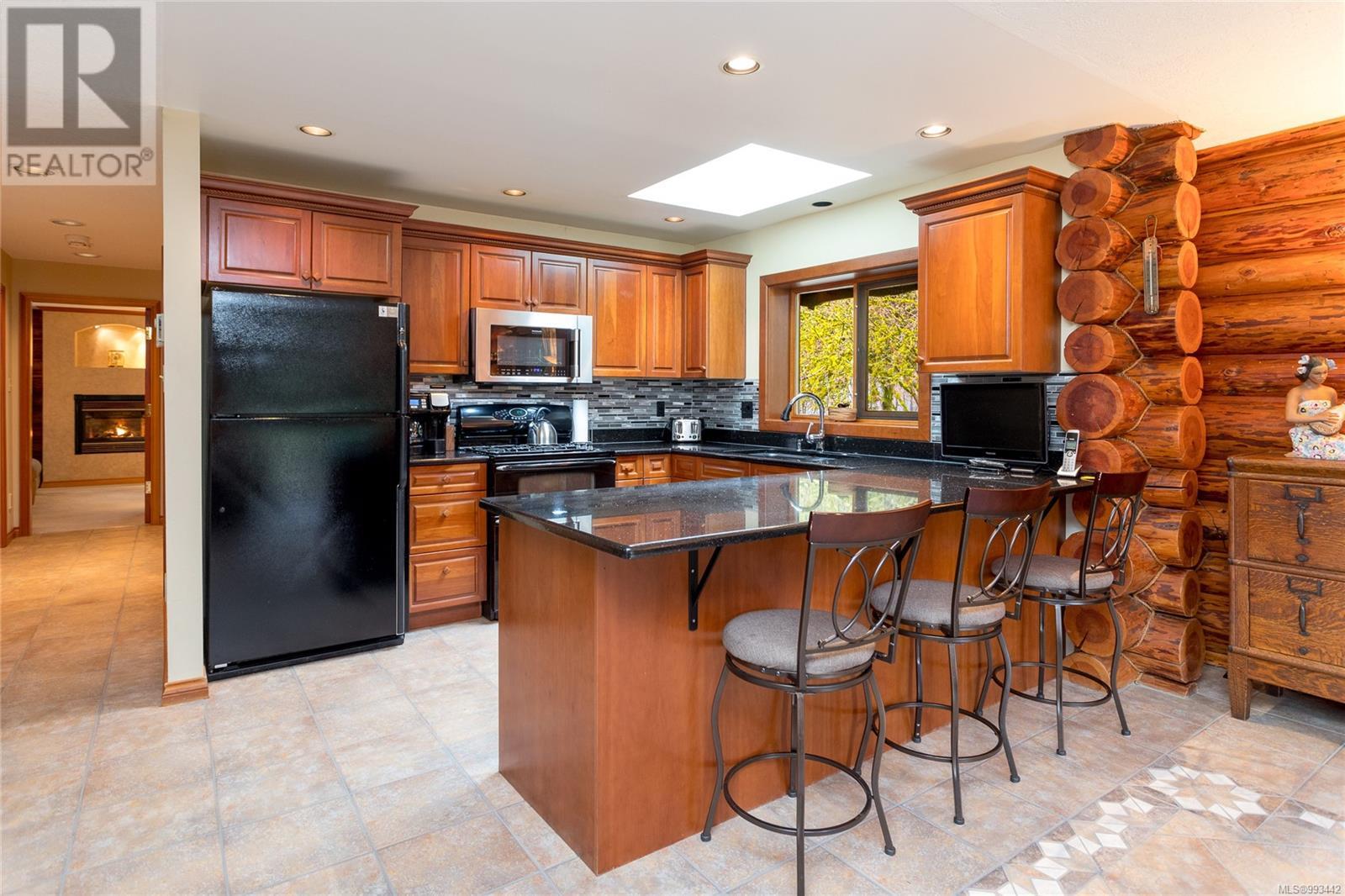 5230 Munn Rd, Highlands, British Columbia  V9E 1G8 - Photo 44 - 993442