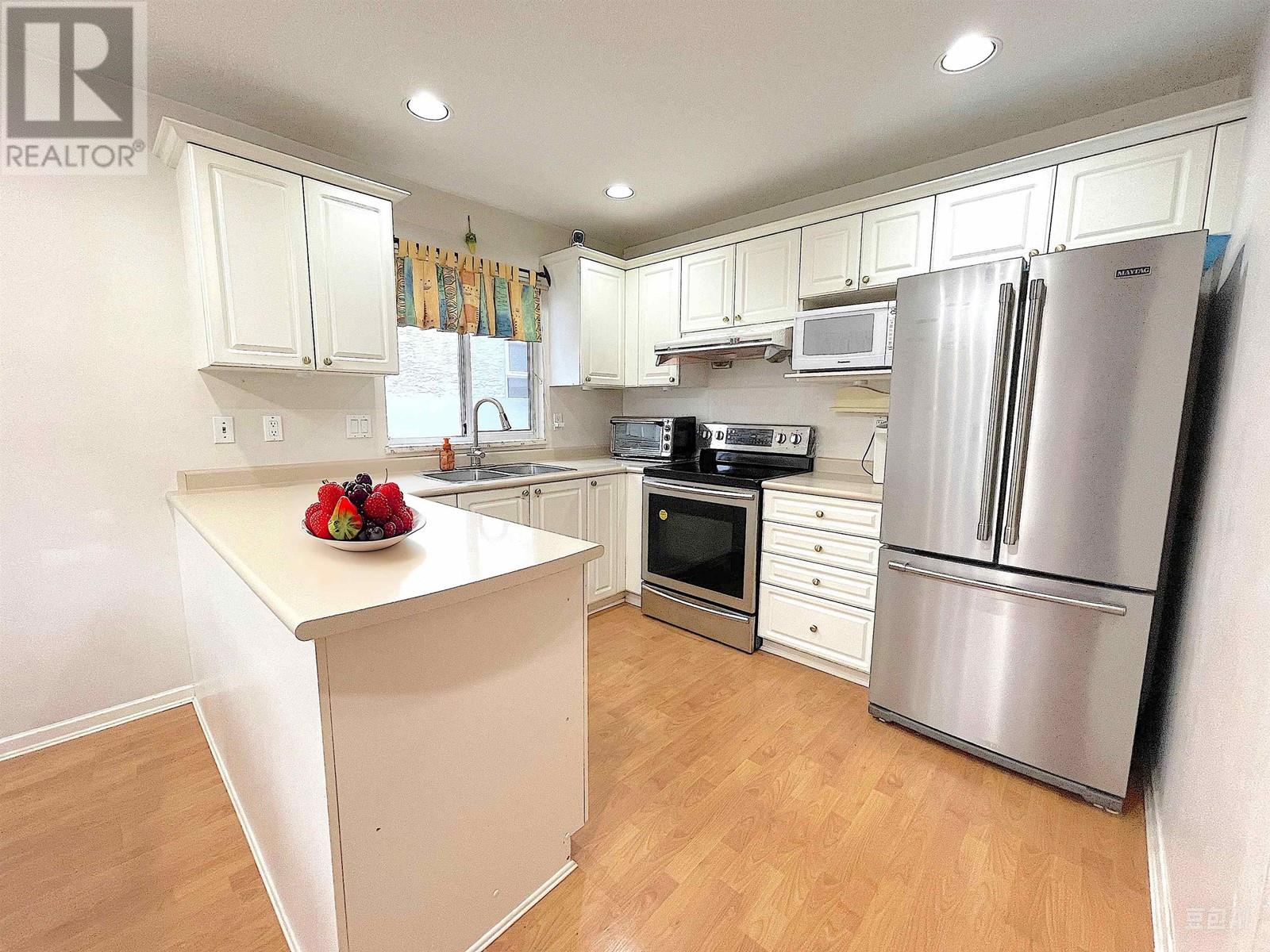 116 10000 Fisher Gate, Richmond, British Columbia  V6X 3W8 - Photo 2 - R2986092