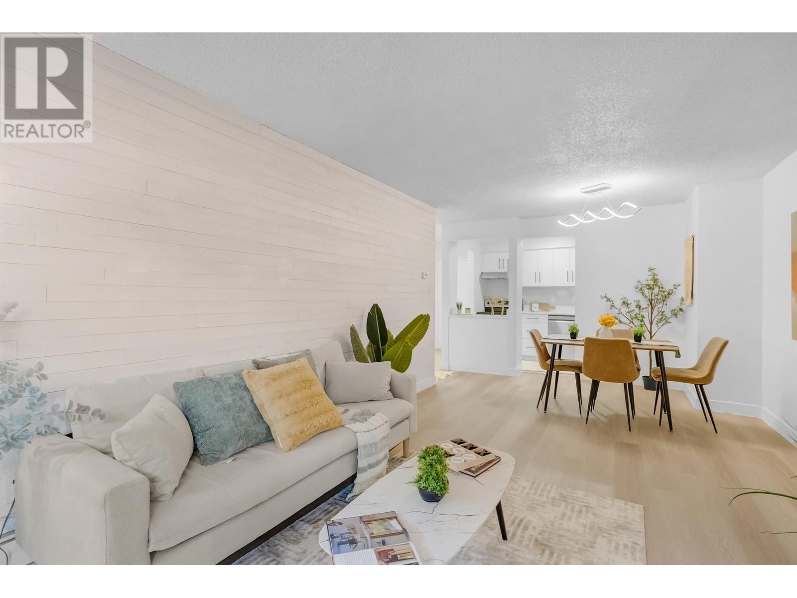 103 110 Seventh Street, New Westminster, British Columbia  V3M 5W5 - Photo 6 - R2987454