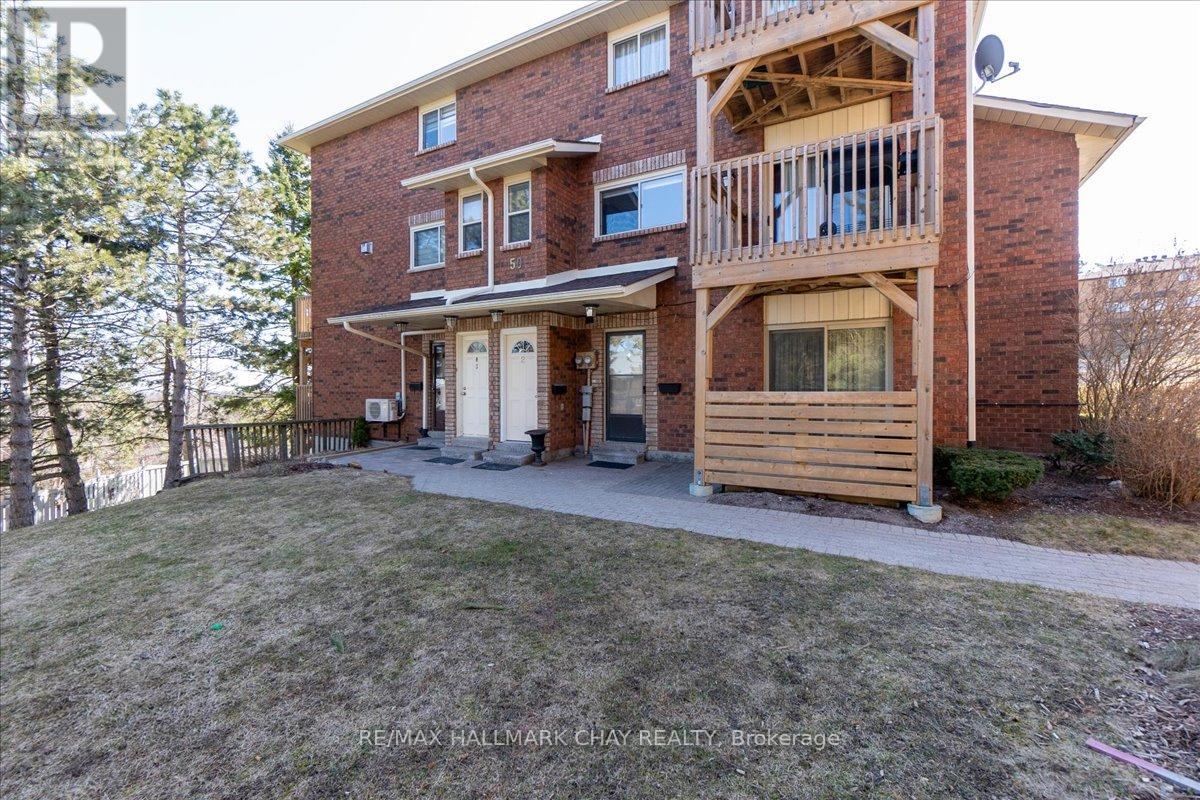 Property at 2 - 50 LOGGERS RUN image 3