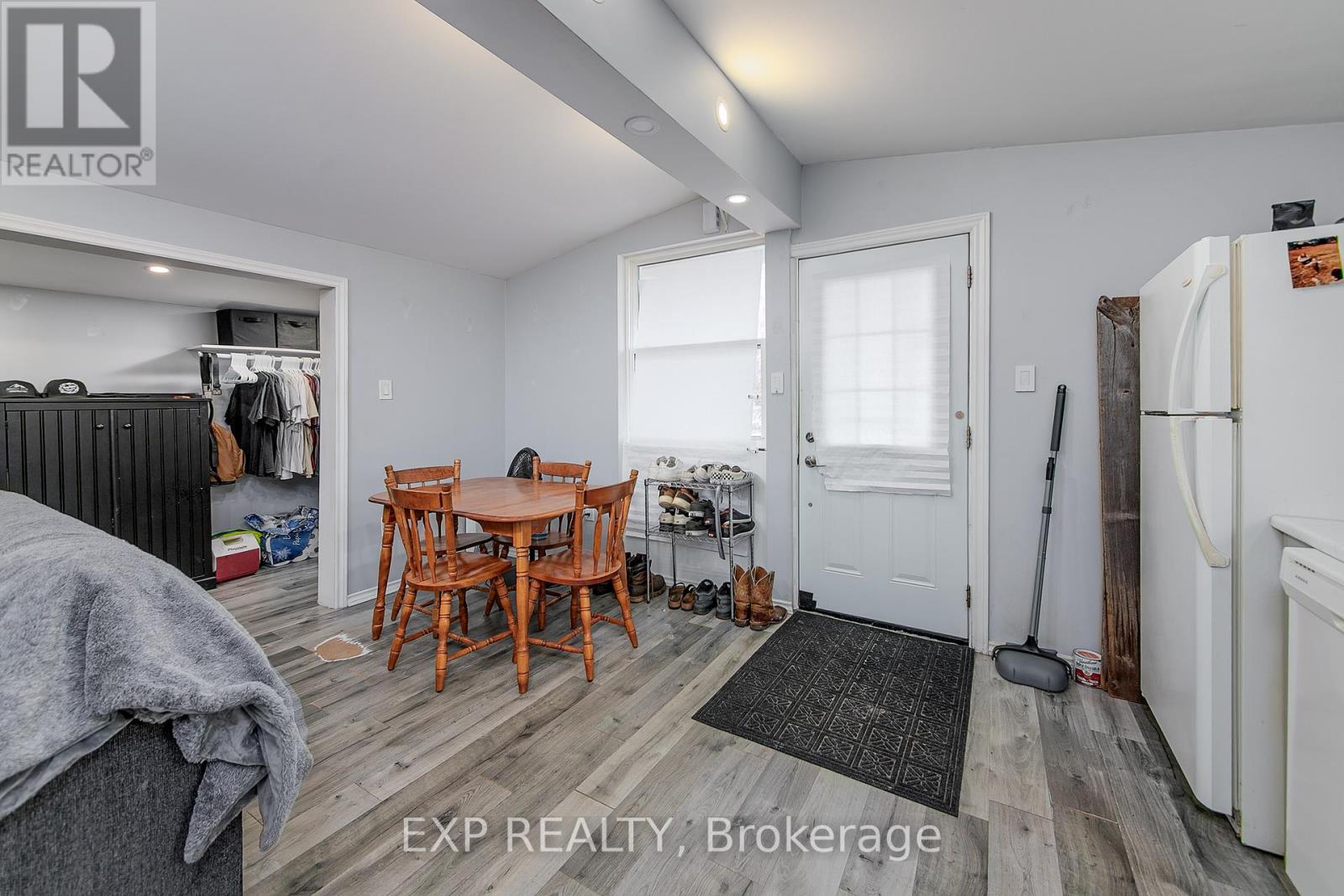 7 60th Street S, Wasaga Beach, Ontario  L9Z 1V9 - Photo 17 - S12070572
