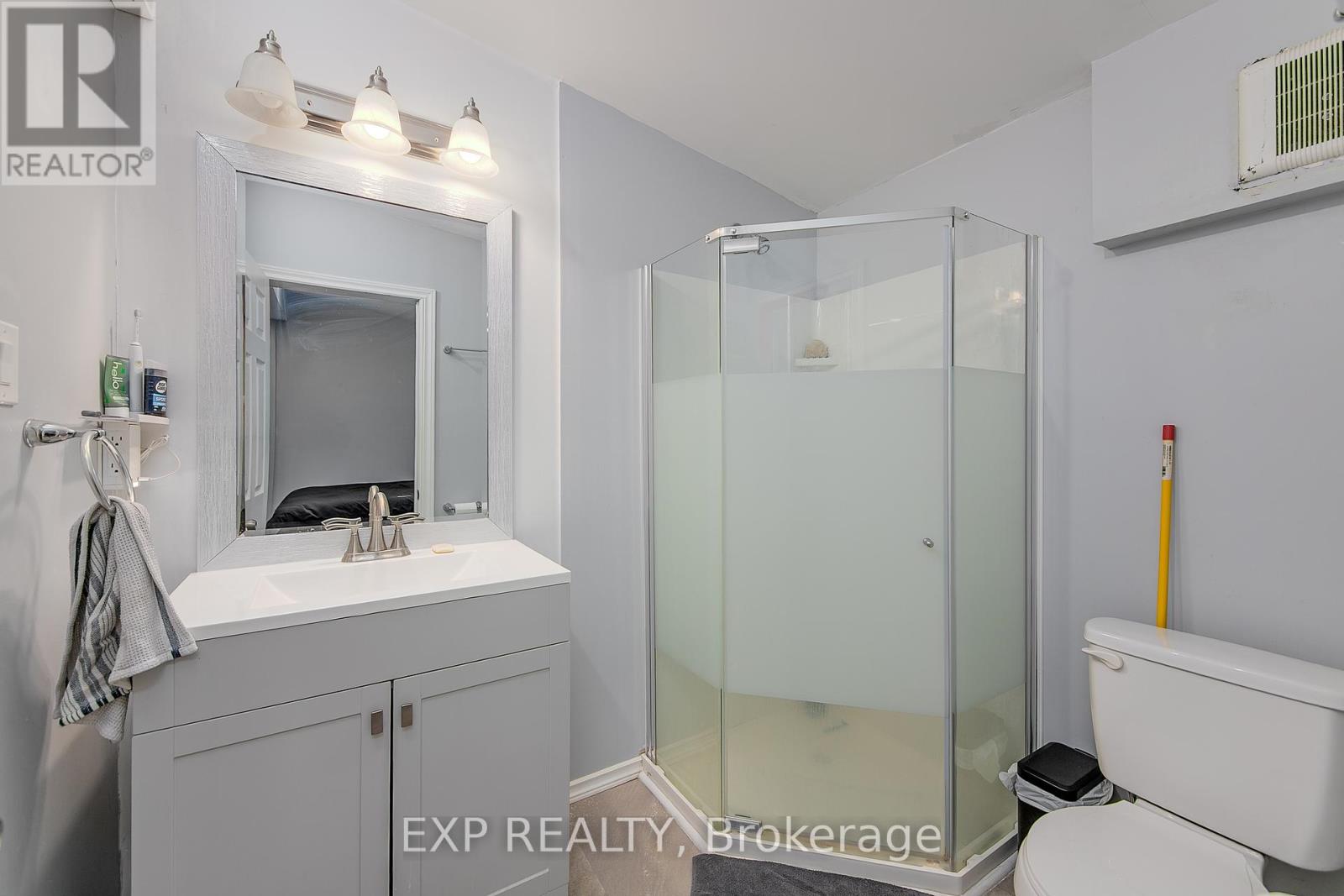 7 60th Street S, Wasaga Beach, Ontario  L9Z 1V9 - Photo 32 - S12070572