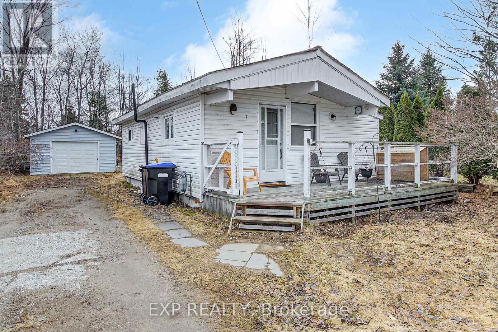 Property at 7 60TH STREET S image 4