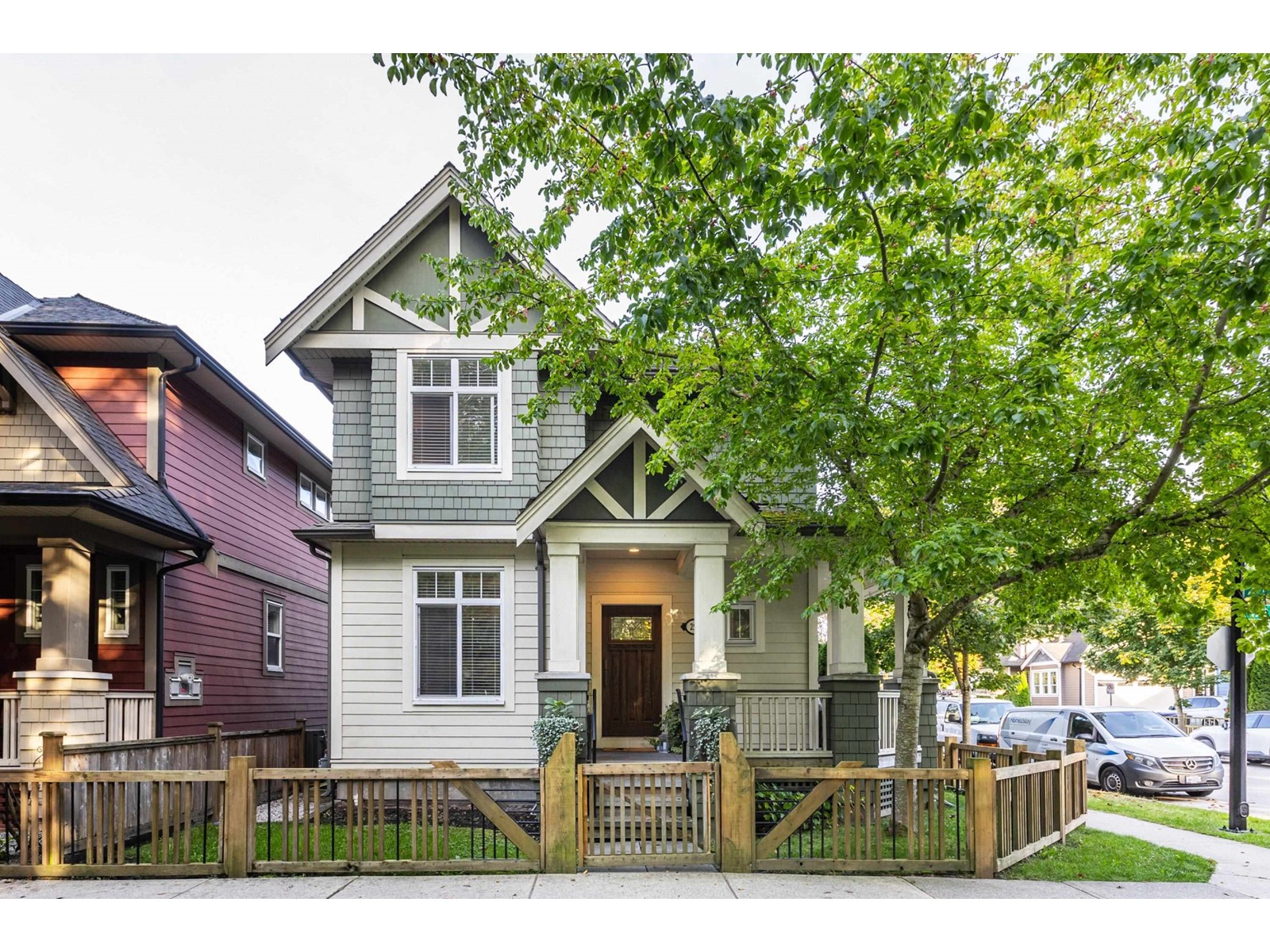 Property at 254 172 STREET image 1