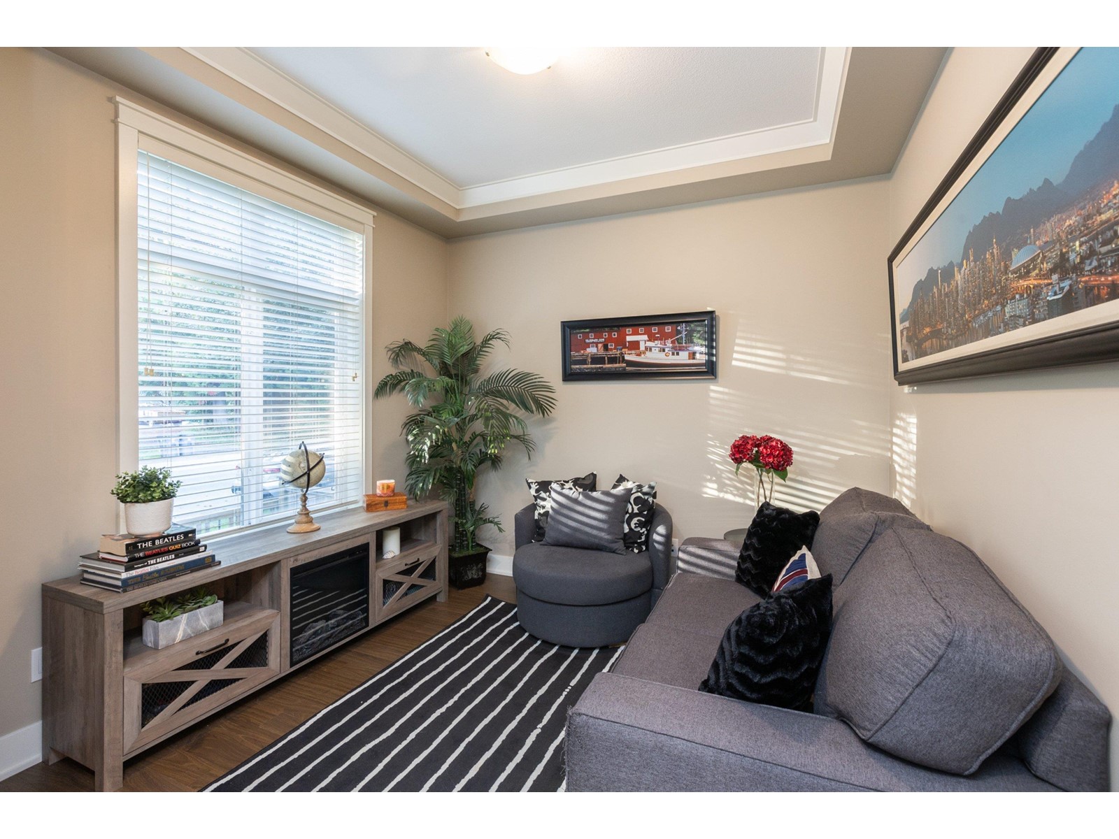 254 172 Street, Surrey, British Columbia  V3Z 9R1 - Photo 6 - R2987506