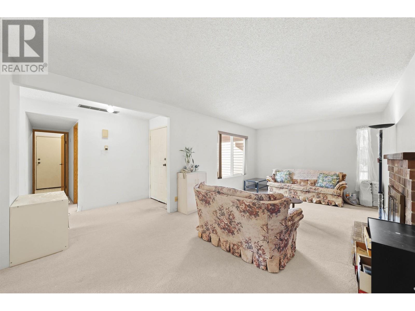 10188 Pugwash Place, Richmond, British Columbia  V7E 5P2 - Photo 3 - R2987766