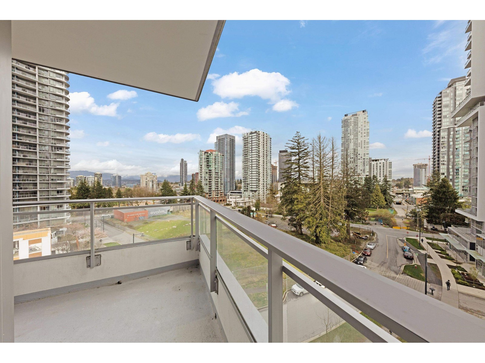 612 13308 Central Avenue Avenue, Surrey, British Columbia  V3T 0M4 - Photo 9 - R2987351