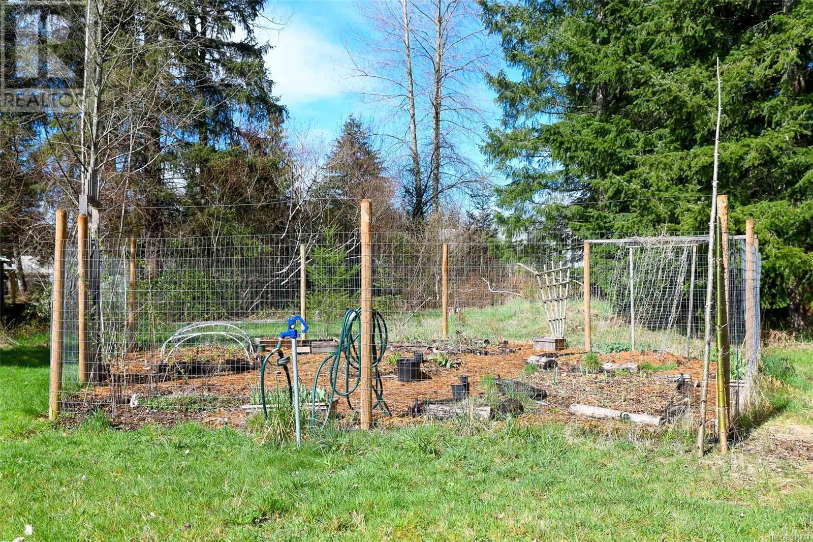 1405 15th St, Courtenay, British Columbia  V9N 2C3 - Photo 41 - 994714