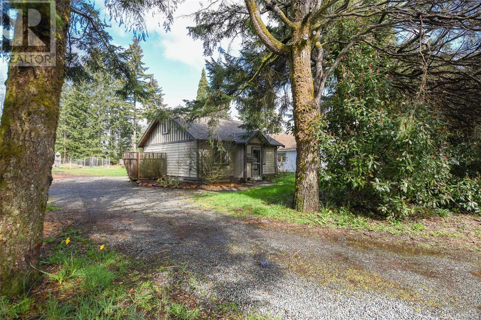 1405 15th St, Courtenay, British Columbia  V9N 2C3 - Photo 33 - 994714