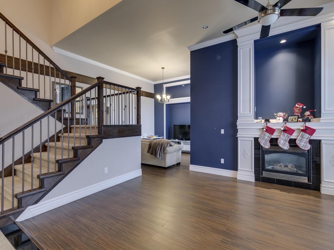 Property at 13598 89 AVENUE image 4