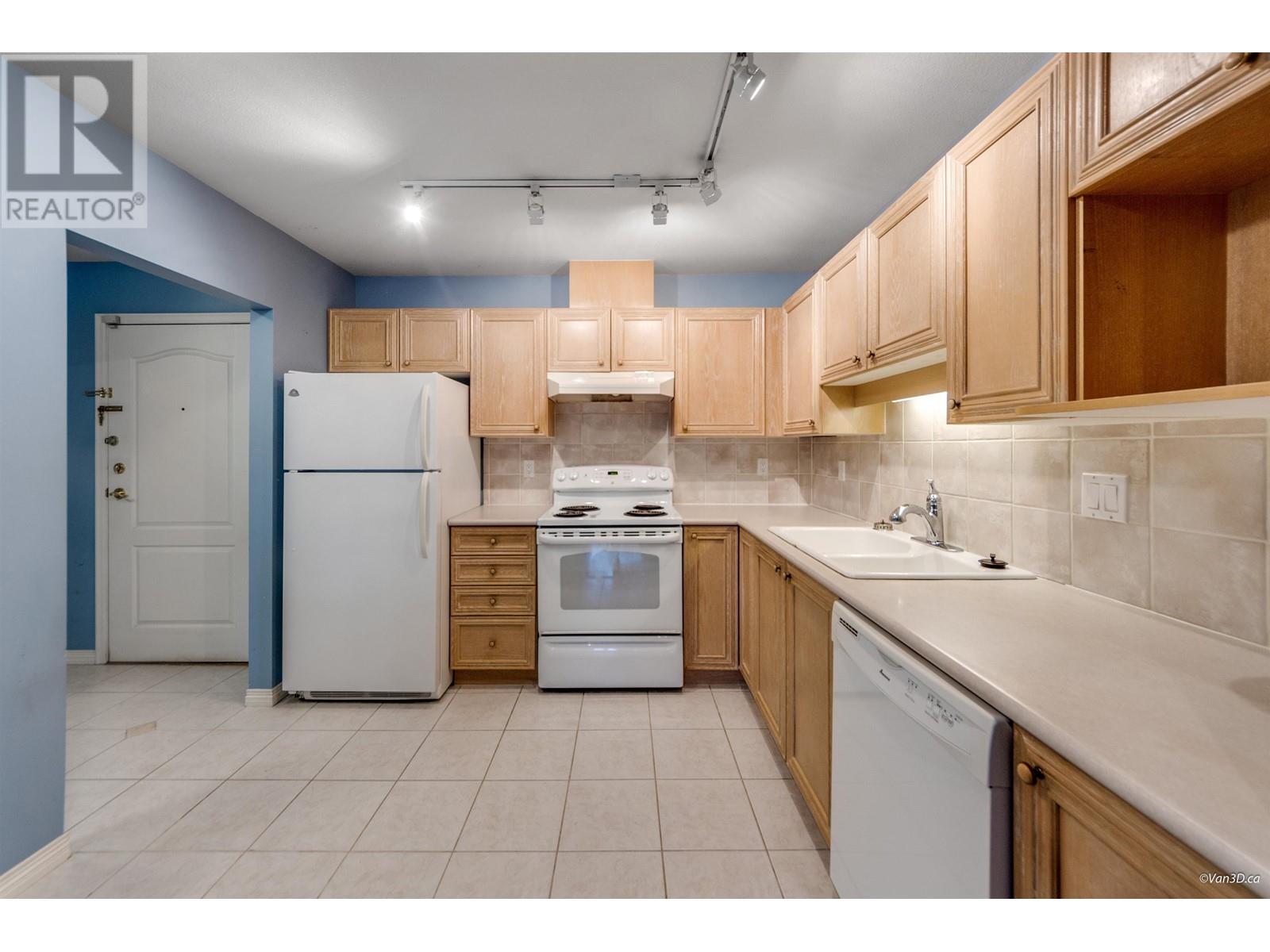 304 5683 Hampton Place, Vancouver, British Columbia  V6T 2H3 - Photo 15 - R2987111