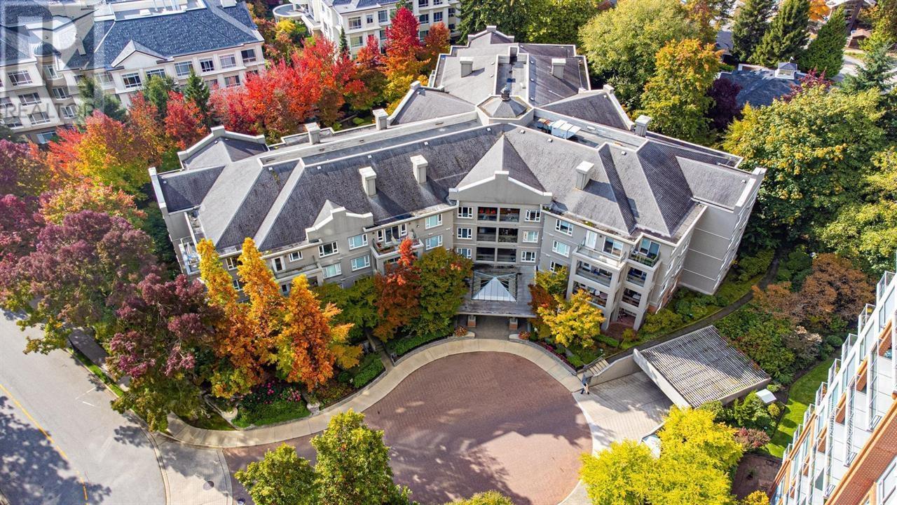 304 5683 Hampton Place, Vancouver, British Columbia  V6T 2H3 - Photo 2 - R2987111