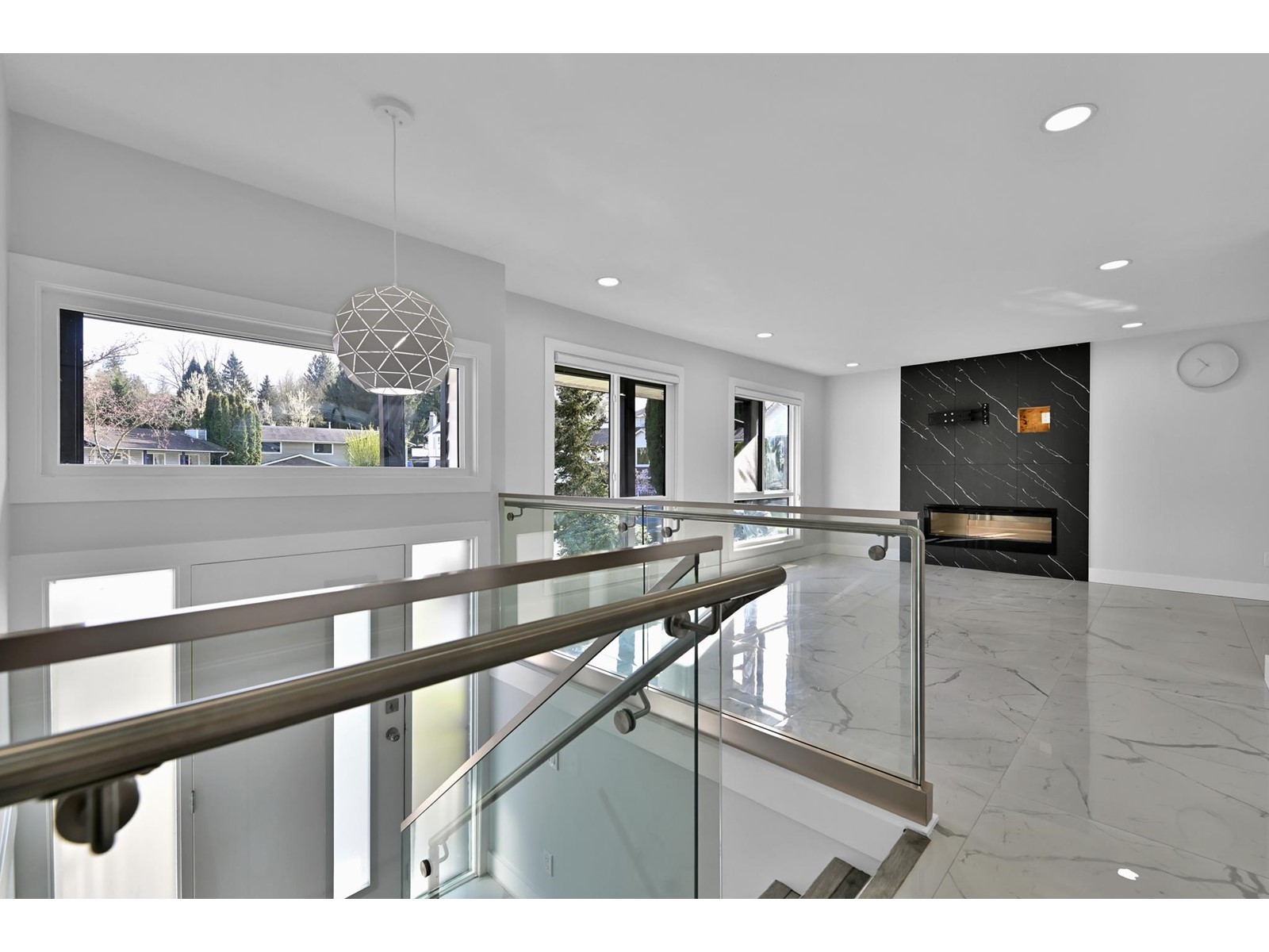 Property at 32955 MALAHAT PLACE image 3