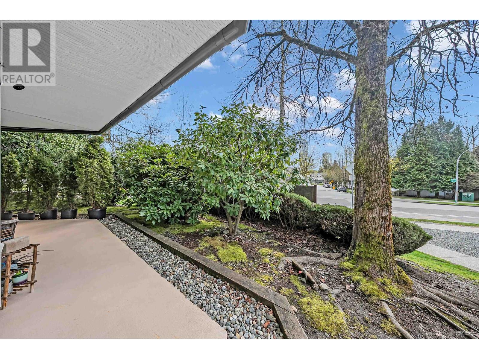 108 7139 18th Avenue, Burnaby, British Columbia  V3N 4Z3 - Photo 7 - R2987814