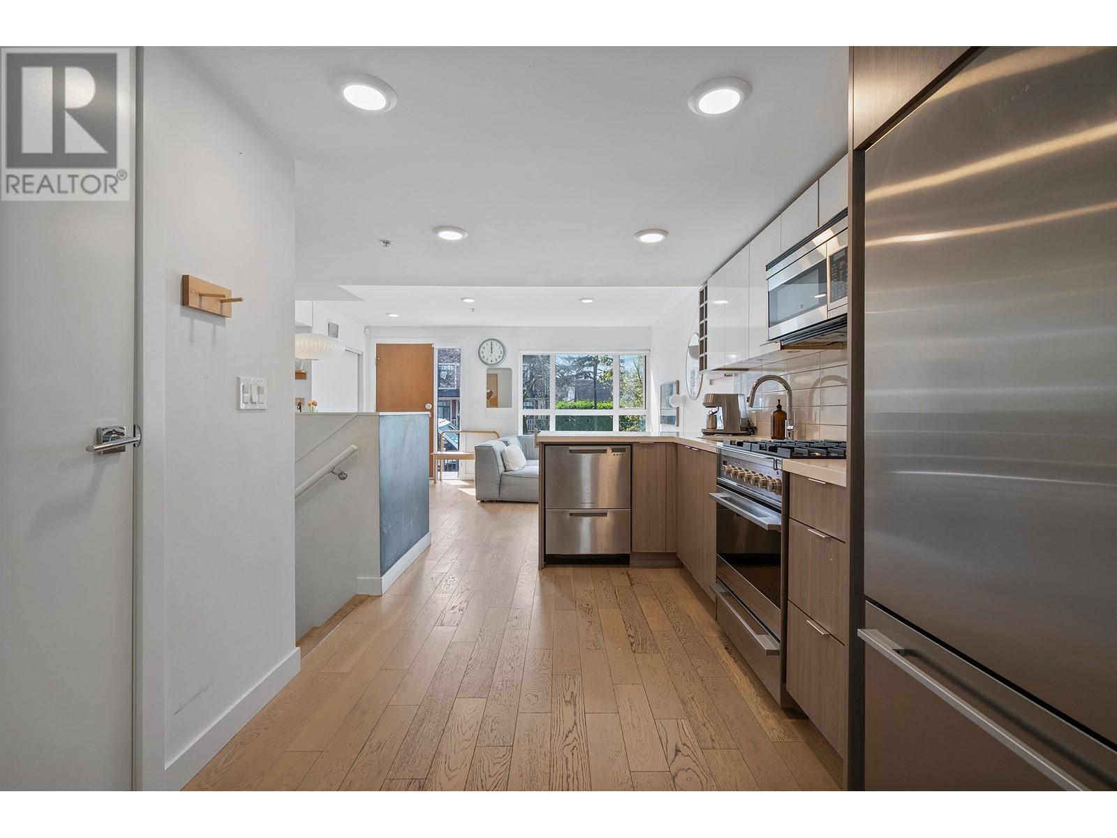 355 E 16th Avenue, Vancouver, British Columbia  V5T 2T7 - Photo 14 - R2988028