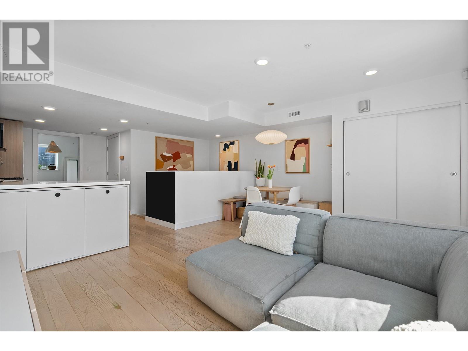 355 E 16th Avenue, Vancouver, British Columbia  V5T 2T7 - Photo 6 - R2988028