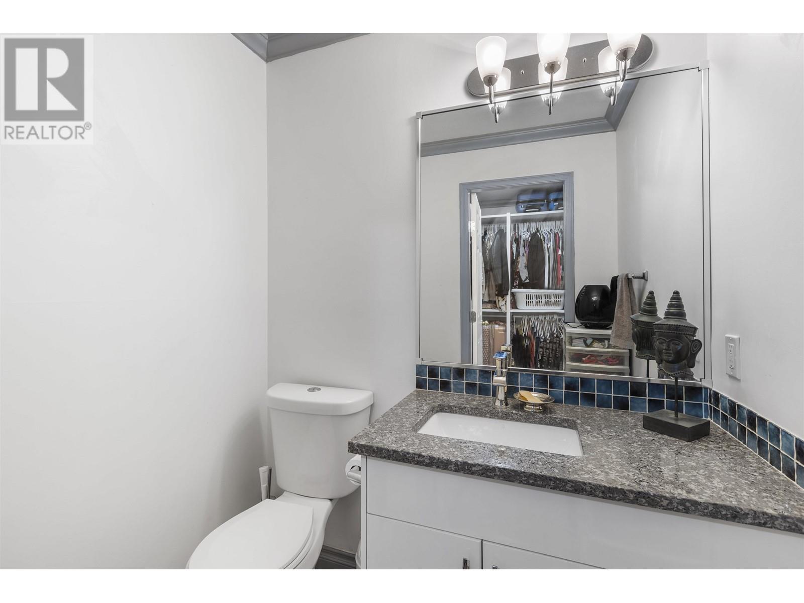 320 1195 Pipeline Road, Coquitlam, British Columbia  V3B 6J5 - Photo 10 - R2988031
