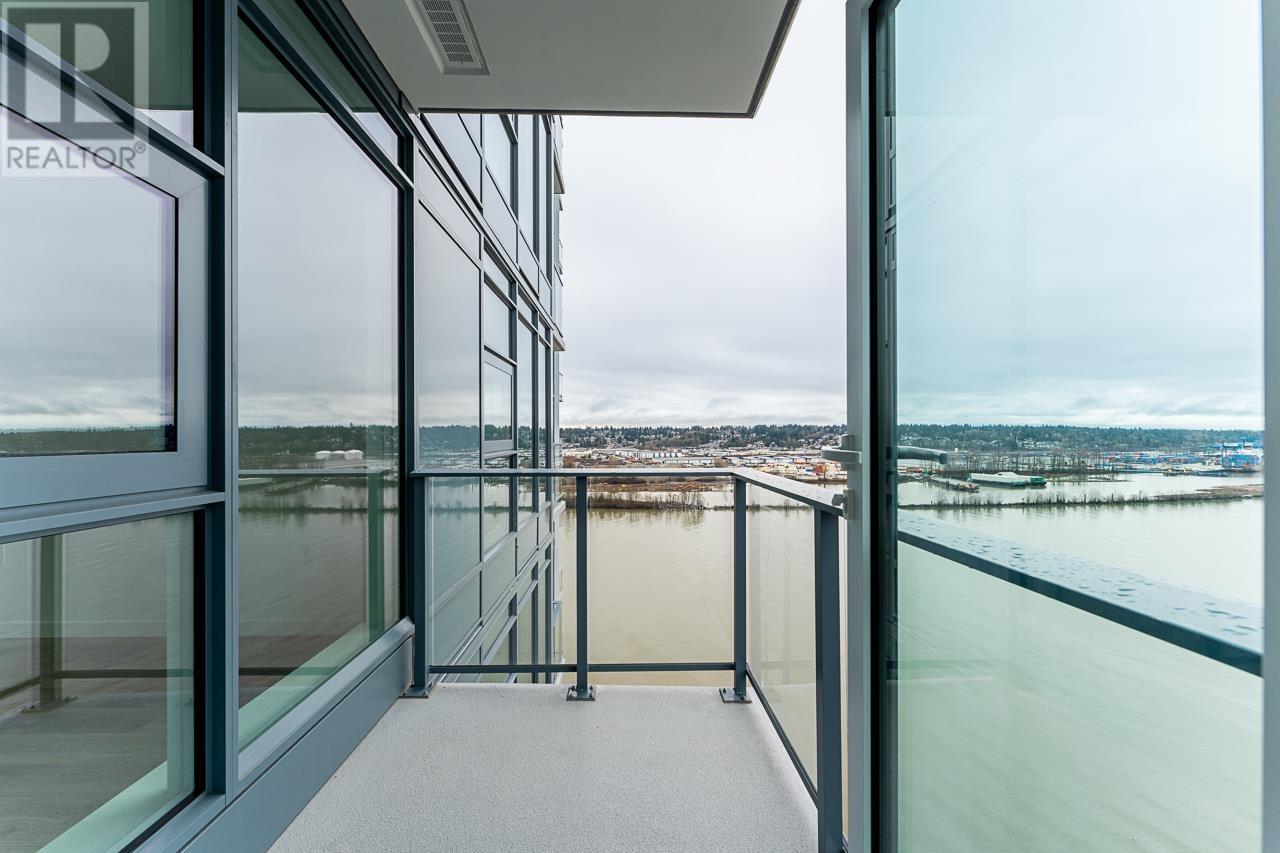 1805 660 Quayside Drive, New Westminster, British Columbia  V3M 0P2 - Photo 2 - R2988055