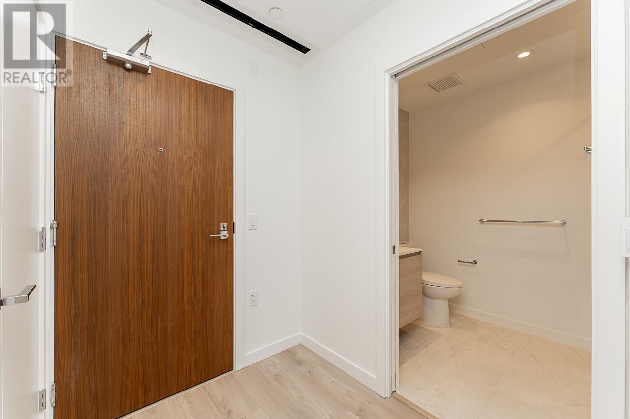 1805 660 Quayside Drive, New Westminster, British Columbia  V3M 0P2 - Photo 21 - R2988055