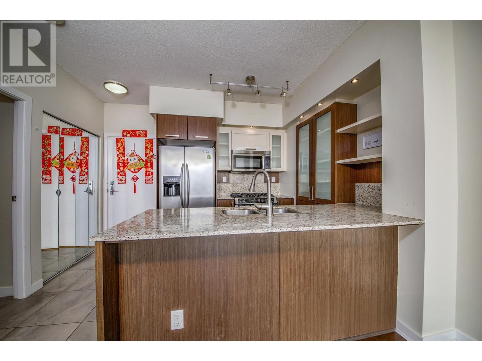 2903 2980 ATLANTIC AVENUE, coquitlam, British Columbia